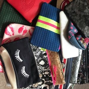 Makeup Bags / Wristlets / Wallets